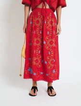 Cargar imagen en el visor de la galería, Falda Amapola Embroidery Rojo