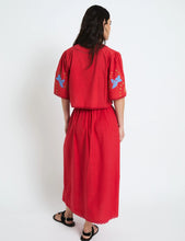 Cargar imagen en el visor de la galería, Falda Amapola Embroidery Rojo