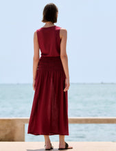 Cargar imagen en el visor de la galería, Falda Burgundy