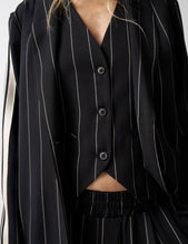 Cargar imagen en el visor de la galería, Chaleco Pinstrape