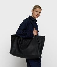 Cargar imagen en el visor de la galería, Bolso Leather Shopper Negro