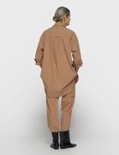 Cargar imagen en el visor de la galería, Camisa Fudge