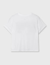 Cargar imagen en el visor de la galería, Camiseta Love on Top