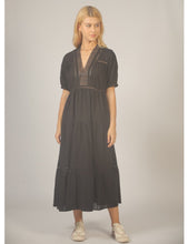 Cargar imagen en el visor de la galería, Vestido Malena