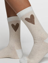 Cargar imagen en el visor de la galería, Calcetines Heart Lurex