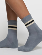 Cargar imagen en el visor de la galería, Calcetines Tape Graphite