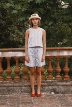 Cargar imagen en el visor de la galería, Short Mini Flowers Striped