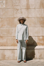 Cargar imagen en el visor de la galería, Camisa Retro Stripes