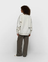 Cargar imagen en el visor de la galería, Sudadera Smile Love