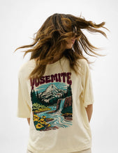 Cargar imagen en el visor de la galería, Camiseta Yosemite