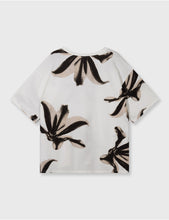 Cargar imagen en el visor de la galería, Camiseta Flowers Ecru