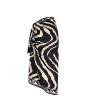 Cargar imagen en el visor de la galería, Toalla Pareo Classic Zebra