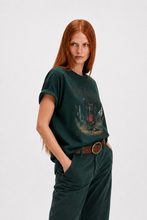 Cargar imagen en el visor de la galería, Camiseta Lucky