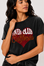 Cargar imagen en el visor de la galería, Camiseta Lovely Club