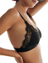 Cargar imagen en el visor de la galería, Conjunto Love Lace Black Classic